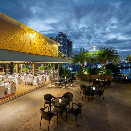 Sun & Moon, Riverside Hotel Phnom Penh Esterno foto